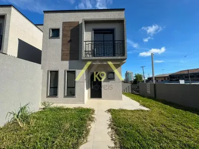 Sobrado com 3 Quartos à venda, 90m² no Guaraituba, Colombo