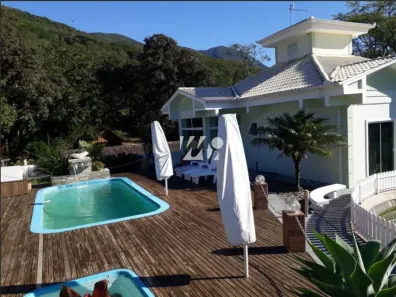 Fazenda/Sítio com 3 Quartos à venda, 37638m² no Praia do Pontal, Palhoça
