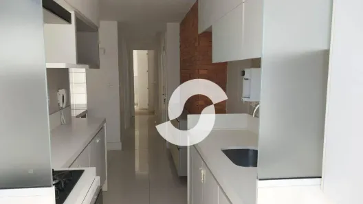 Cobertura com 2 Quartos à venda, 140m² no Piratininga, Niterói
