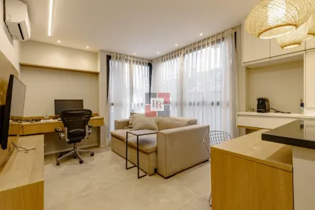 Casa de Condomínio com 2 Quartos à venda, 138m² no Real Parque, São Paulo