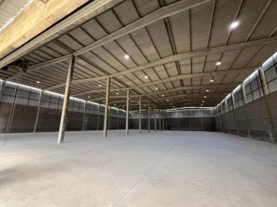 para alugar, 3600m² no CIA Sul, Simões Filho