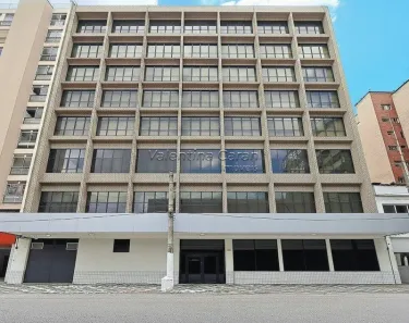Prédio Comercial para alugar, 3800m² no Campos Elíseos, São Paulo