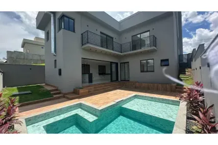 Casa de Condomínio com 4 Quartos à venda, 240m² no Jardins Bolonha, Senador Canedo
