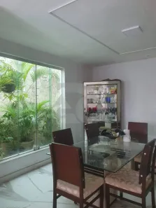 Casa com 3 Quartos à venda, 264m² no Grageru, Aracaju