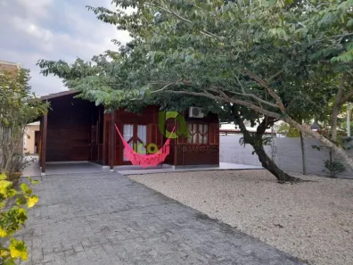 Casa com 3 Quartos à venda, 108m² no Praia do Sonho, Palhoça