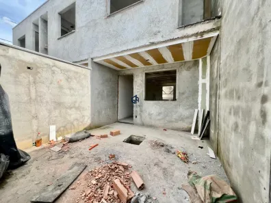 Casa com 2 Quartos à venda, 90m² no Piratininga (Venda Nova), Belo Horizonte