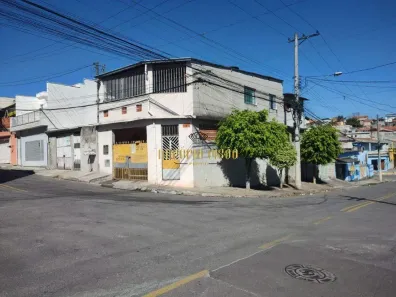 Sobrado com 9 Quartos à venda, 300m² no Jardim Leblon, Suzano