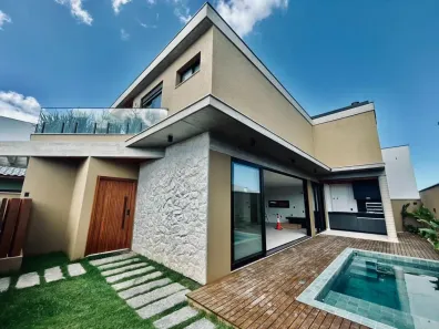 Casa com 3 Quartos à venda, 236m² no Campeche, Florianópolis