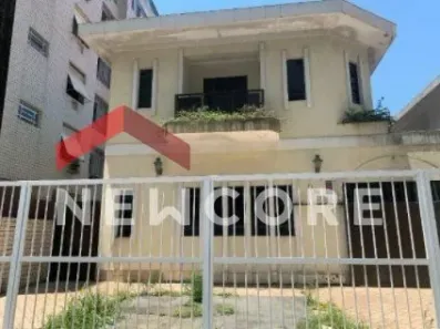 Sobrado com 5 Quartos à venda, 270m² no Ponta da Praia, Santos