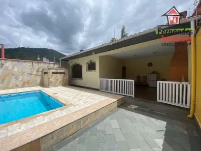 Sobrado com 4 Quartos à venda, 300m² no Solemar, Praia Grande