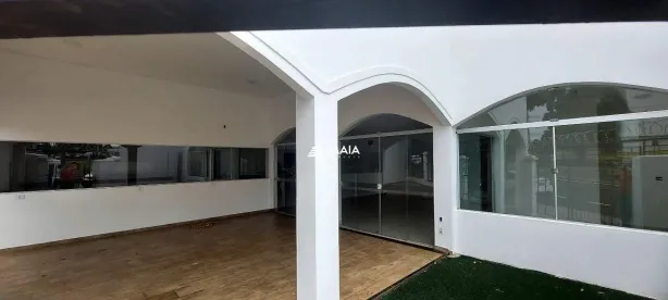 Sala Comercial para alugar, 240m² no Santa Maria, Uberaba