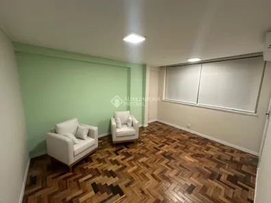 Sala Comercial para alugar, 34m² no Centro Histórico, Porto Alegre