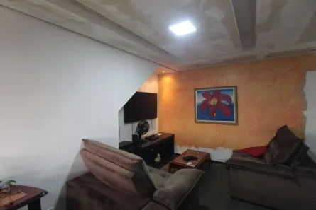 Casa com 2 Quartos à venda, 96m² no São João Batista (Venda Nova), Belo Horizonte