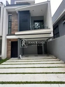 Sobrado com 3 Quartos à venda, 179m² no Xaxim, Curitiba