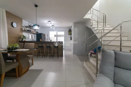 Casa de Condomínio com 3 Quartos à venda, 166m² no Ipanema, Porto Alegre