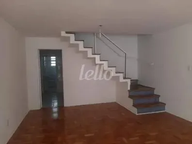Casa com 2 Quartos para alugar, 216m² no Mirandópolis, São Paulo