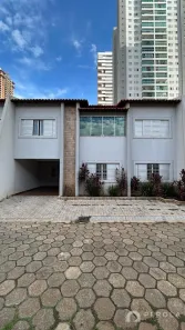 Casa de Condomínio com 3 Quartos à venda, 169m² no Setor Bueno, Goiânia