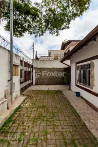 Casa com 3 Quartos à venda, 130m² no Jardim Itacolomi, São Paulo