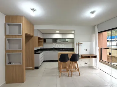 Apartamento com 2 Quartos para alugar, 55m² no Badenfurt, Blumenau
