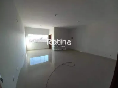 Sala Comercial para alugar, 48m² no Granada, Uberlândia
