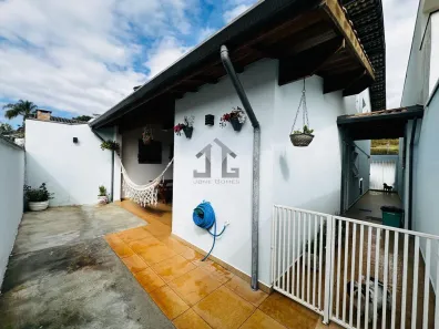 Casa de Condomínio com 3 Quartos à venda, 178m² no Conjunto Bom Pastor, Mogi das Cruzes