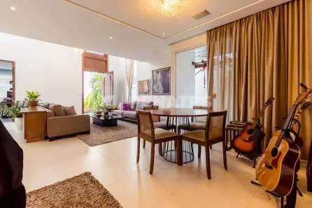 Casa de Condomínio com 5 Quartos à venda, 512m² no Candelária, Natal