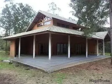 Fazenda/Sítio com 2 Quartos para venda ou aluguel, 220m² no Jardim Torrão de Ouro, São José dos Campos