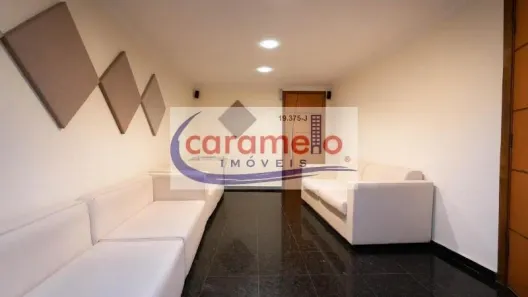 Sobrado com 3 Quartos à venda, 220m² no Jardim Marisa, São Paulo