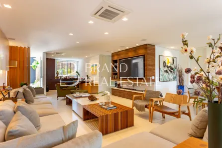 Casa de Condomínio com 4 Quartos à venda, 346m² no Vila Cordeiro, São Paulo