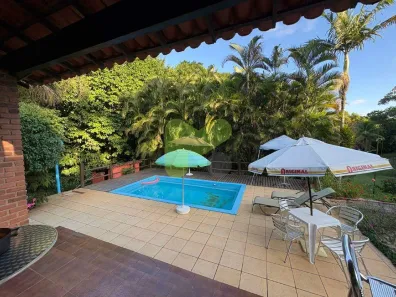 Fazenda/Sítio com 3 Quartos à venda, 17000m² no Granja dos Cavaleiros, Macaé