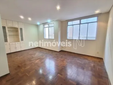 Apartamento com 3 Quartos para alugar, 100m² no Coração Eucarístico, Belo Horizonte