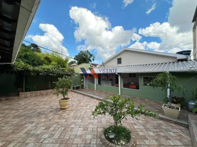 Casa com 3 Quartos para alugar, 150m² no Centro, Betim