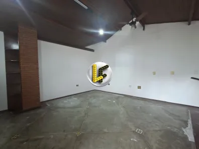 Casa com 2 Quartos para alugar, 190m² no Barcelona, São Caetano do Sul