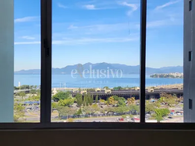 Apartamento com 2 Quartos à venda, 100m² no Centro, Florianópolis