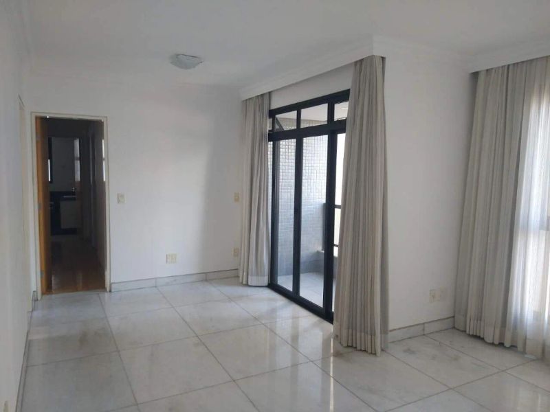 Apartamento com 3 quartos — Lourdes, Belo Horizonte