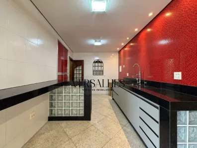 Casa com 4 Quartos para alugar, 640m² no Trevo, Belo Horizonte