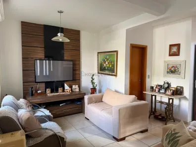 Casa de Condomínio com 3 Quartos à venda, 180m² no Coophema, Cuiabá