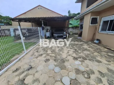Casa com 2 Quartos para alugar, 60m² no Campeche, Florianópolis
