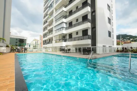 Apartamento com 2 Quartos à venda, 87m² no Agronômica, Florianópolis