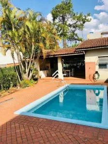 Casa com 3 Quartos à venda, 170m² no Centro, Atibaia