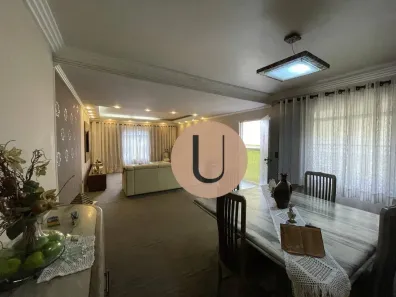 Sobrado com 4 Quartos para venda ou aluguel, 540m² no Vila Gomes Cardim, São Paulo