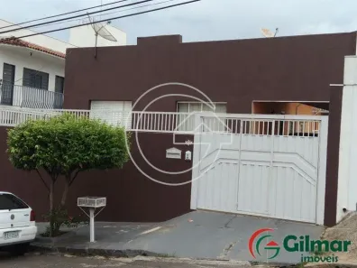 Casa com 3 Quartos à venda, 160m² no Centro, Marília