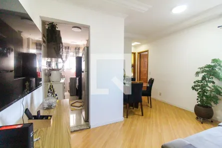 Apartamento com 2 Quartos à venda, 48m² no Vila Carmosina, São Paulo