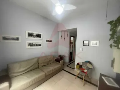 Apartamento com 2 Quartos à venda, 65m² no Leme, Rio de Janeiro