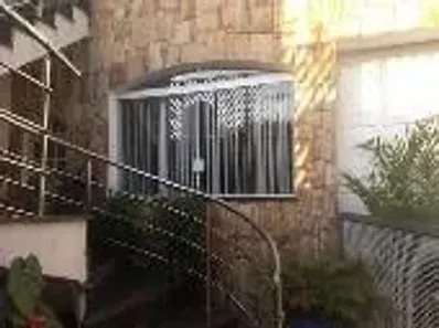 Sobrado com 4 Quartos à venda, 490m² no Vila Galvão, Guarulhos
