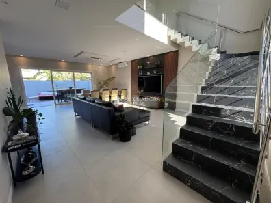 Casa de Condomínio com 4 Quartos para alugar, 390m² no Cachoeira do Bom Jesus, Florianópolis
