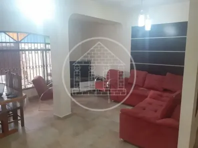 Sobrado com 3 Quartos à venda, 160m² no Conjunto Residencial Salvador Tolezani, São Paulo