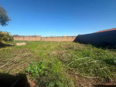 Lote/Terreno à venda, 690m² no Jardim Maracanã, Uberaba