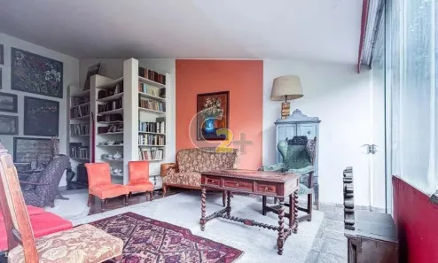 Casa com 3 Quartos à venda, 307m² no Pacaembu, São Paulo