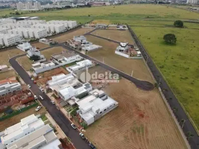 Lote/Terreno à venda, 668m² no Shopping Park, Uberlândia